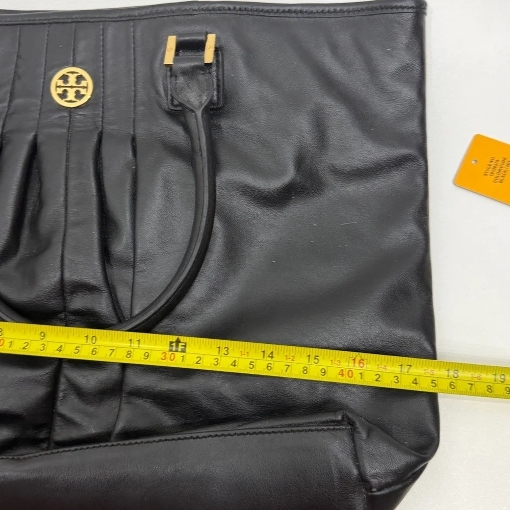 Tory Burch Verona Tote black leather Office bag.